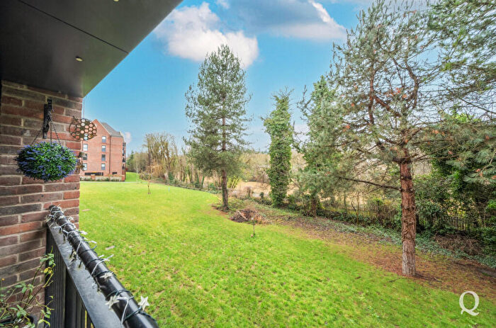 2 Bedroom Apartment For Sale In Mill Lane, Maidstone, Kent, ME14