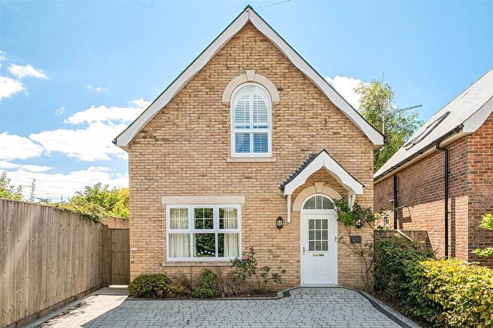 3 Bedroom Property To Rent In Chapel Lane, Maiden Newton, Dorchester, DT2