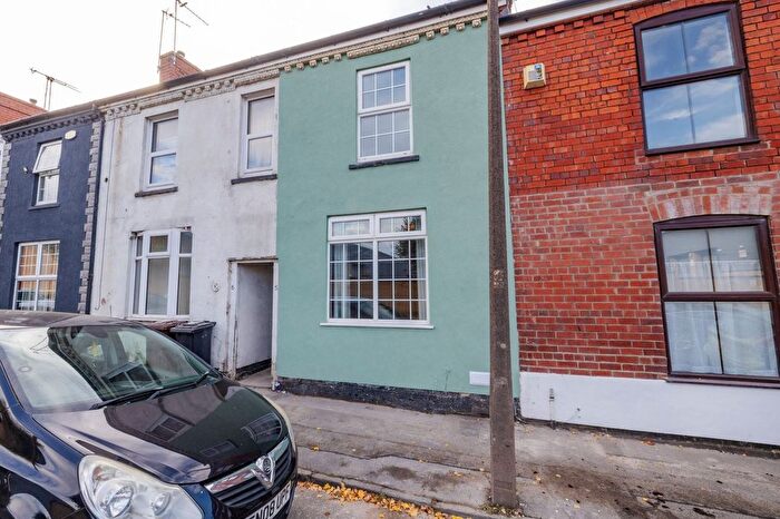 3 Bedroom Terraced House For Sale In Urban Street, Lincoln, LN5