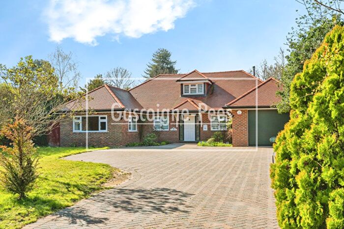 4 Bedroom Property To Rent In Abbotswood, Guildford, GU1