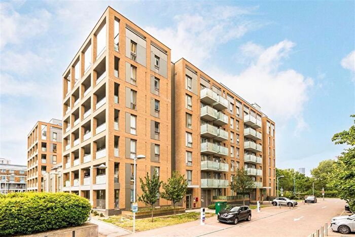 1 Bedroom Flat For Sale In Robsart Street, Stockwell, SW9