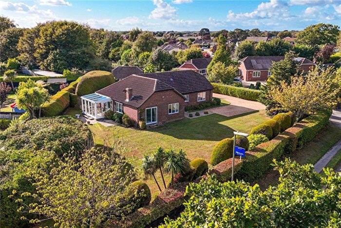 3 Bedroom Bungalow For Sale In Milford Road, Barton On Sea, New Milton, Hampshire, BH25