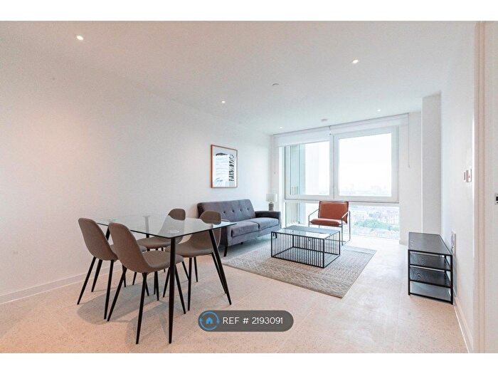 1 Bedroom Flat To Rent In Cendal Crescent, London, E1