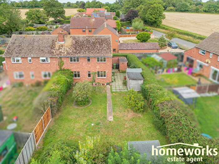 3 Bedroom Semi-Detached House For Sale In Ward Crescent, Swanton Morley, Dereham, NR20