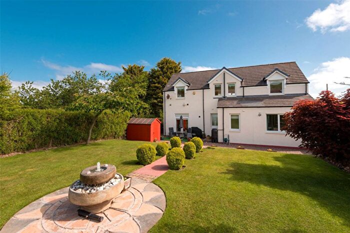 4 Bedroom Detached House For Sale In The Crows Nest, Upper Burnmouth, Burnmouth, Eyemouth, TD14