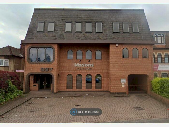 1 Bedroom Flat To Rent In Bath Road, Slough, SL1