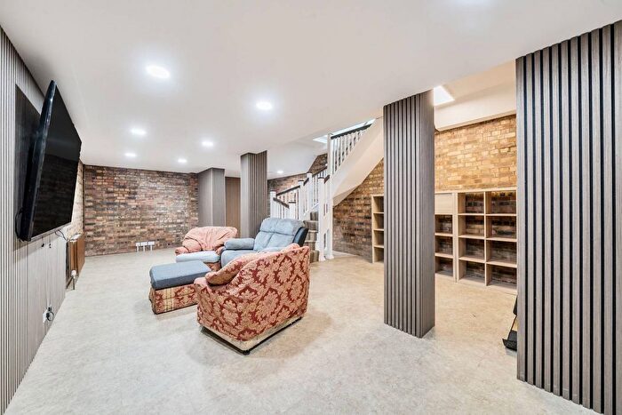 3 Bedroom Terraced House For Sale In Charles Ii Place, Chelsea, London, SW3