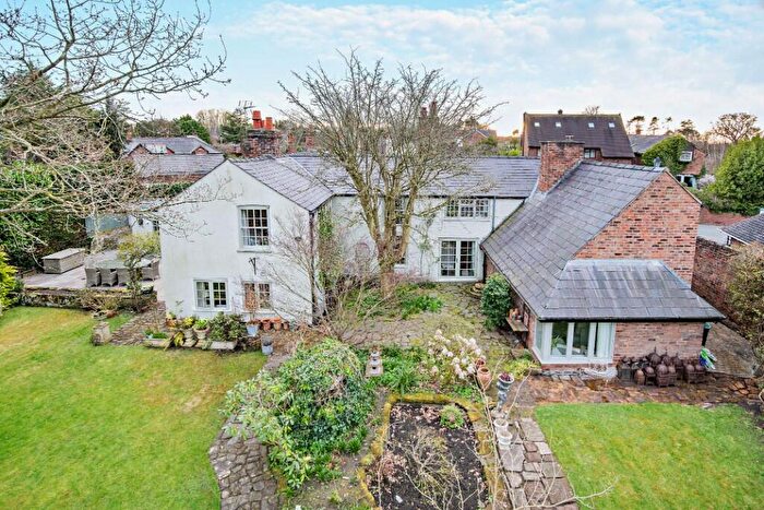 4 Bedroom Semi-Detached House For Sale In Little Heath Road, CH3