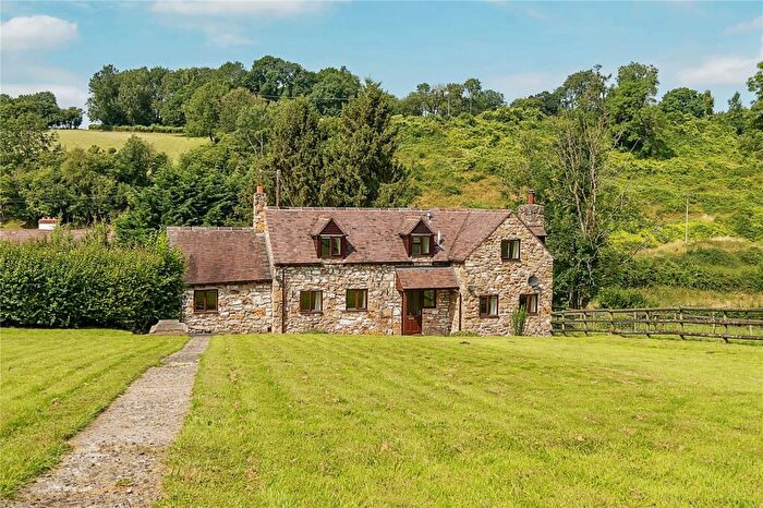 3 Bedroom Detached House To Rent In The Foxholes, Oreton, Kidderminster, Shropshire, DY14