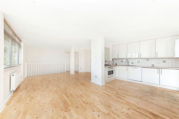 2 Bedroom Terraced House To Rent In Addison Place, London, W11