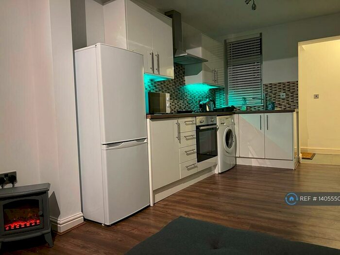 2 Bedroom Terraced House To Rent In Coniston Terrace, Sheffield, S8