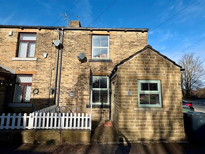 1 Bedroom Cottage For Sale In Upper Lane, Gomersal, Cleckheaton, BD19