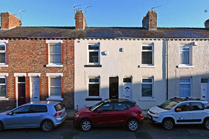 2 Bedroom Terraced House To Rent In Pembroke Street, York, YO30