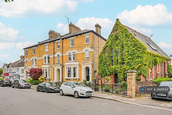 1 Bedroom Flat To Rent In Vicars Moor Lane, London, N21