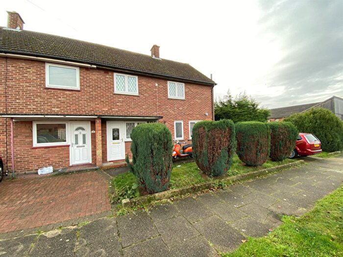 3 Bedroom Semi Detached House To Rent In Donegal Road, Ipswich, IP1