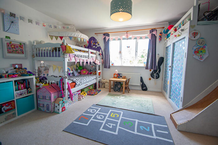 3 Bedroom Town House For Sale In Fleming Way, Withersfield, Haverhill, CB9