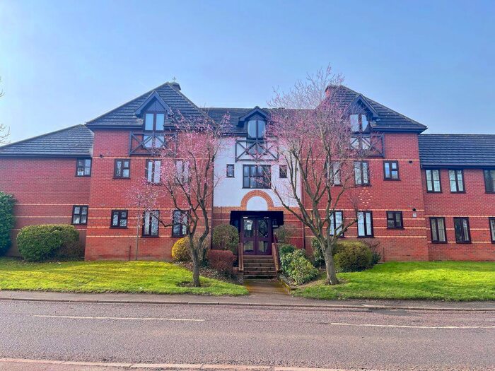 2 Bedroom Flat To Rent In Balfour Court, Station Road, Harpenden, AL5