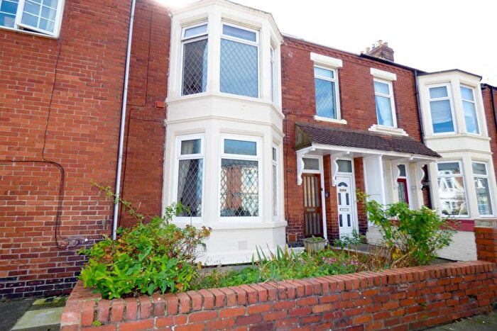 2 Bedroom Flat To Rent In Mowbray Road, South Shields, NE33