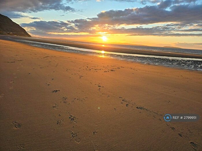 1 Bedroom Flat To Rent In Oxford Arcade, Penmaenmawr, LL34