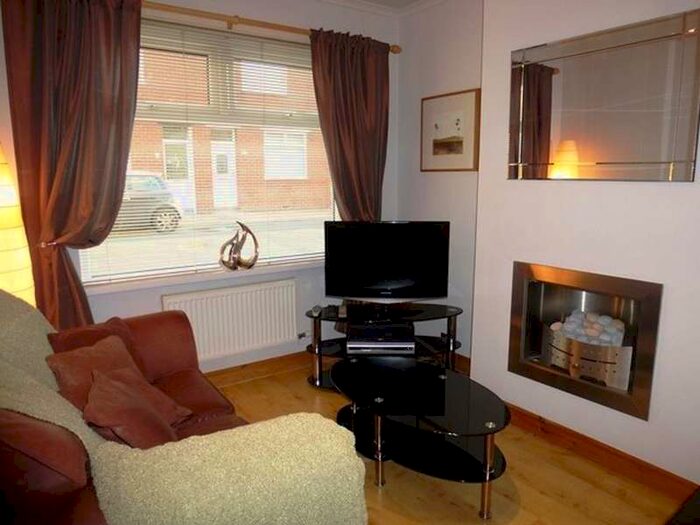 2 Bedroom Terraced House To Rent In 101 Queen Street, Barrow-in-furness, LA14