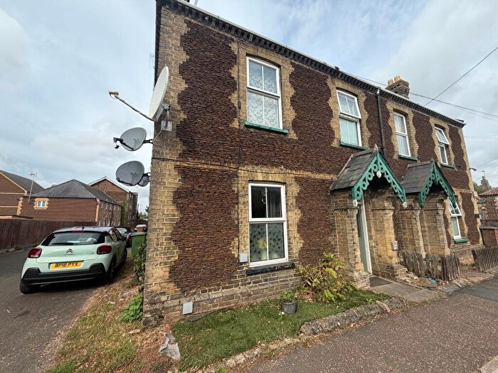 1 Bedroom Flat To Rent In Bennett Street, Downham Market, PE38