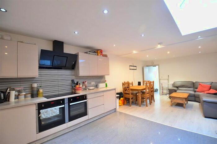 7 Bedroom Terraced House To Rent In Heeley Road, Selly Oak, Birmingham, B29