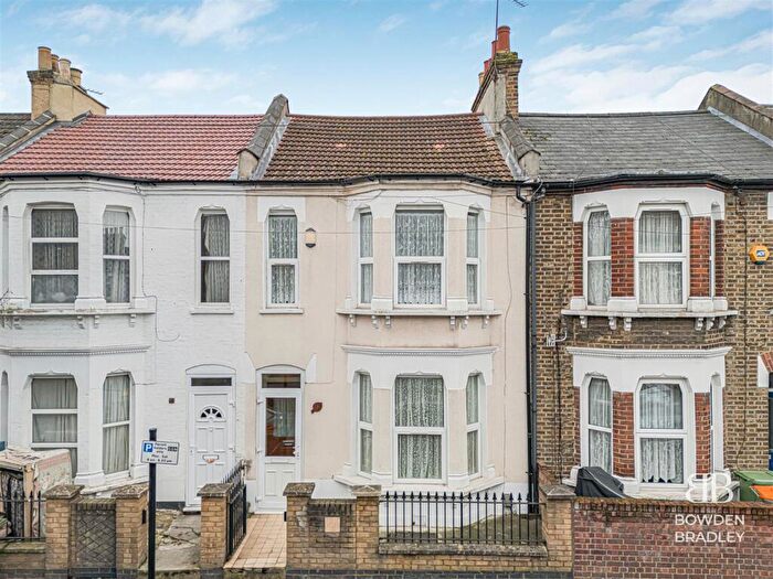 3 Bedroom Terraced House For Sale In Studley Road, Forest Gate, E7