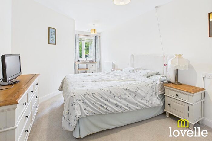 1 Bedroom Flat For Sale In Apartment Springs Court, Cottingham, East Riding Of Yorkshire, HU16