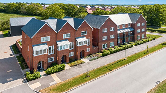 4 Bedroom End Of Terrace House For Sale In Franklin Gardens, Didcot, OX11