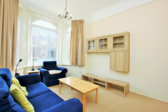 2 Bedroom Flat To Rent In Greencroft Gardens, South Hampstead, NW6