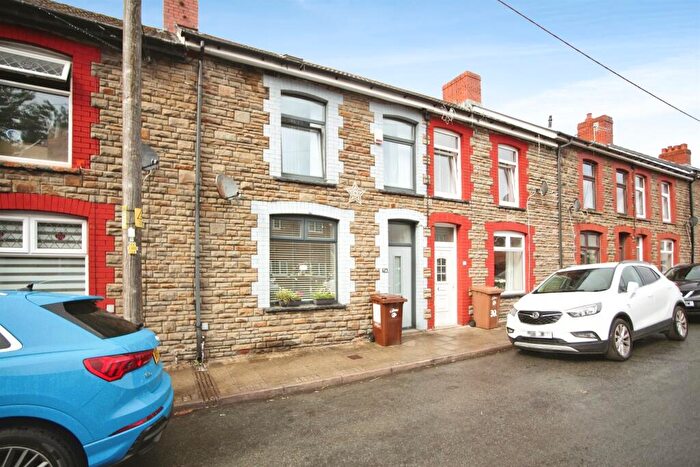 3 Bedroom Terraced House For Sale In William Street, Abertridwr, Caerphilly, CF83
