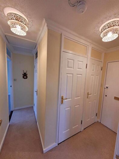 1 Bedroom Flat For Sale In Court Place, Castle Hill Avenue, Folkestone, CT20