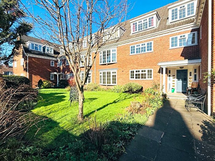 2 Bedroom Flat For Sale In Alma Terrace, Fulford, York, YO10