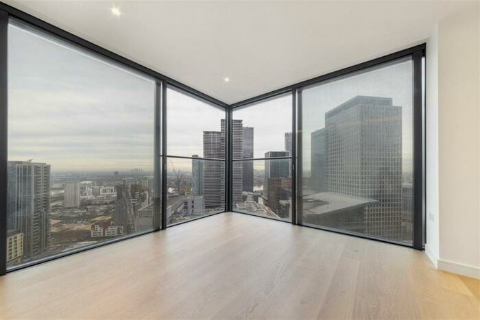 2 Bedroom Apartment To Rent In Hampton Tower, E14