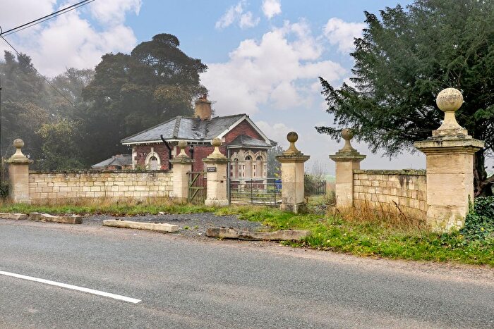 2 Bedroom Cottage For Sale In Brodsworth, Doncaster, DN5