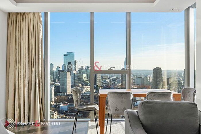 1 Bedroom Flat To Rent In Carrara Tower, City Road, EC1V