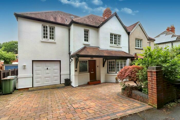 4 Bedroom Semi-Detached House To Rent In West End, Southampton, SO30