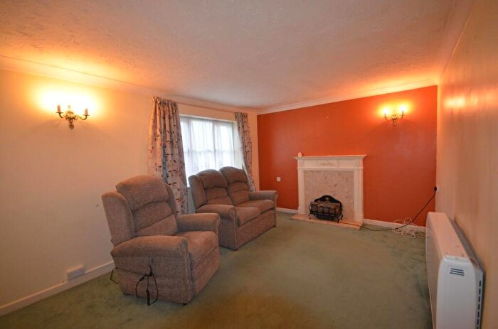 1 Bedroom Retirement Property To Rent In Brandreth Court, Sheepcote Road, Harrow, HA1