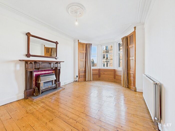 2 Bedroom Flat To Rent In Meadowbank Crescent, Meadowbank, Edinburgh, EH8