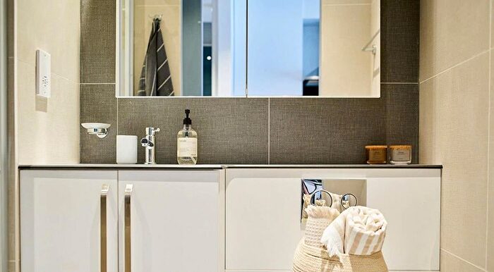 Studio To Rent In Curzon Street, Nottingham, NG3