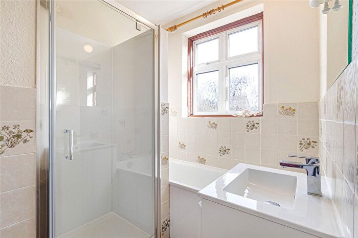 4 Bedroom Detached House For Sale In Sutherland Avenue, Petts Wood, Orpington, Kent, BR5