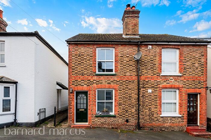 2 Bedroom Semi Detached House For Sale In Meadowbrook Road, Dorking, RH4