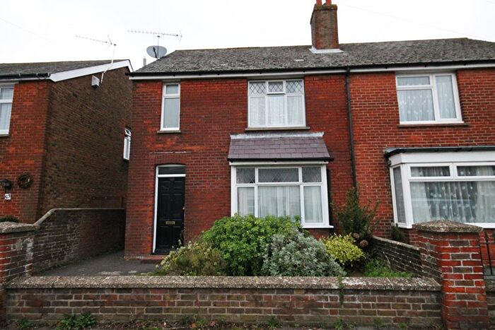 Studio To Rent In Chichester, PO19
