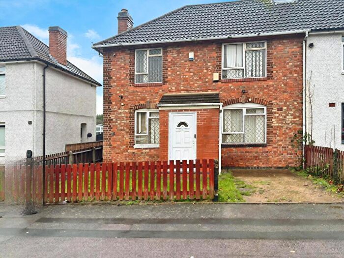 3 Bedroom Semi-Detached House For Sale In Babington Row, Leicester, LE2