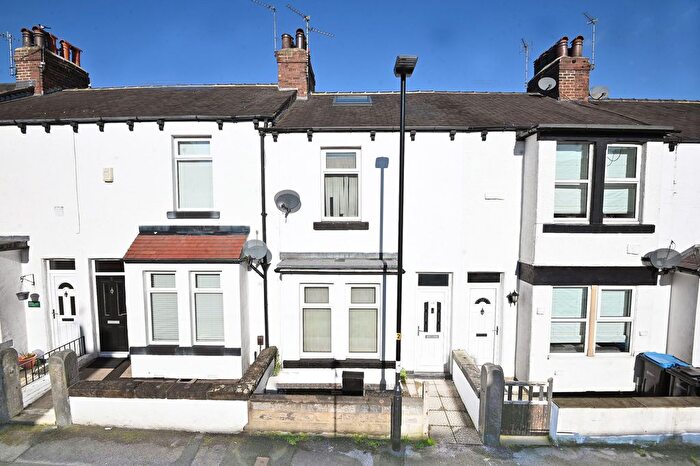 3 Bedroom Terraced House To Rent In Grey Street, Harrogate, HG2