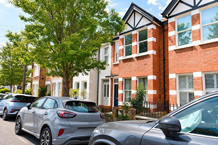 3 Bedroom Terraced House For Sale In Second Avenue, London, SW14