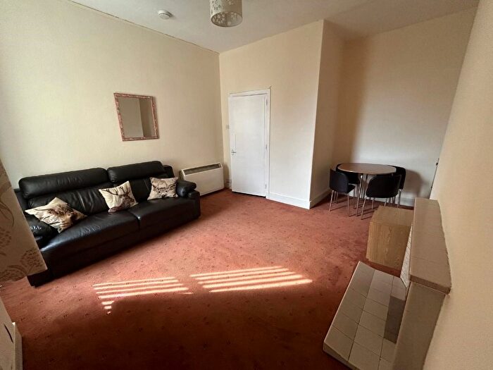 1 Bedroom Flat To Rent In Union Grove, West End, Aberdeen, AB10