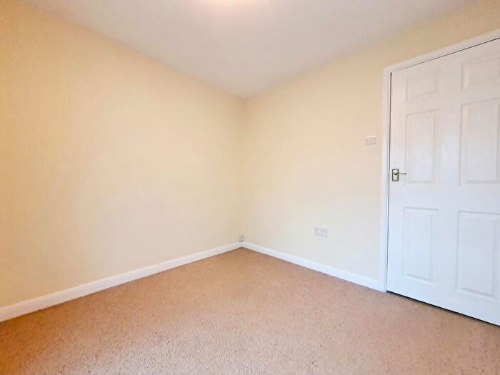 2 Bedroom Bungalow To Rent In Dovecote Drive, Denton, NN7