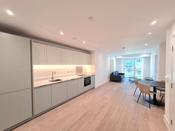 1 Bedroom Apartment To Rent In Ellipse House, Royal Eden Docks, London, E16