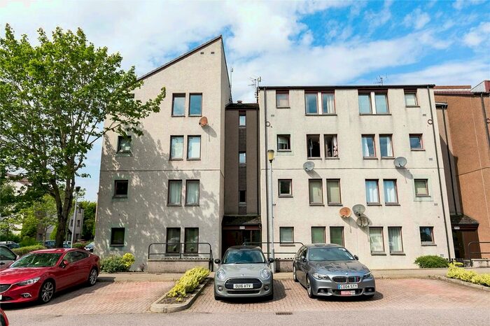 2 Bedroom Flat To Rent In Ffl, Headland Court, Bridge Of Dee, Aberdeen, AB10
